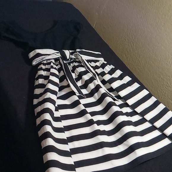 GUESS Black and White Dress w/ Pink Flowers Size S (7/8) - Picture 6 of 8